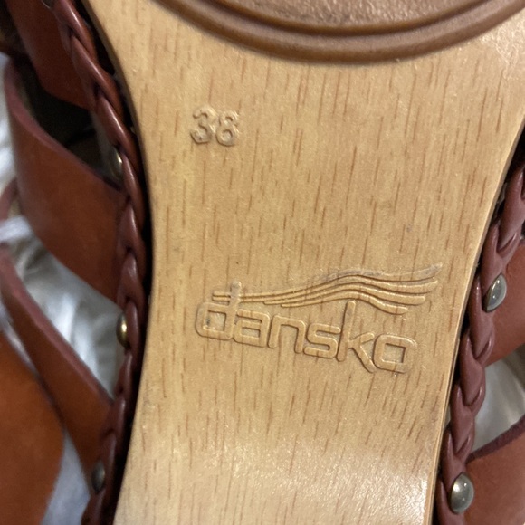 DANSKO Sandals size 38 US 7.5/8 good condition see all photos color brown - Picture 9 of 16